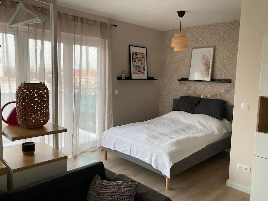 Buda Forrest Hill Apartment contacts